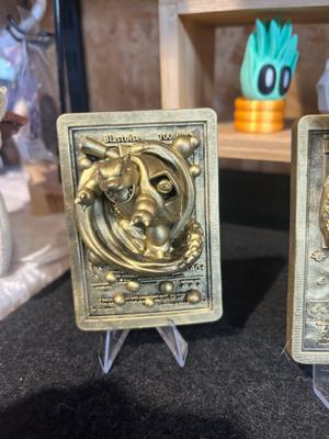 Cartes Pokémon 3D en résine : comment sont-elles fabriquées chez Manu3D ? — article du blog Manu3D