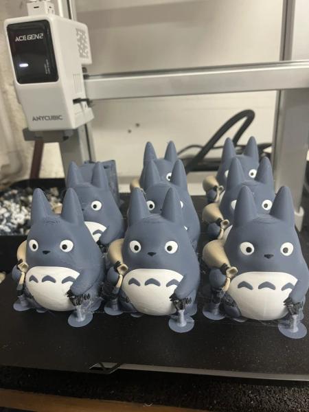 Figurine de cocker imprimée en 3D, pelage finement détaillé, finition dorée