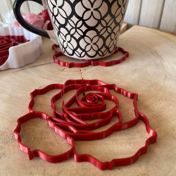 DESSOUS-DE-VERRE ROSE — réalisation en impression 3D par Manu3D