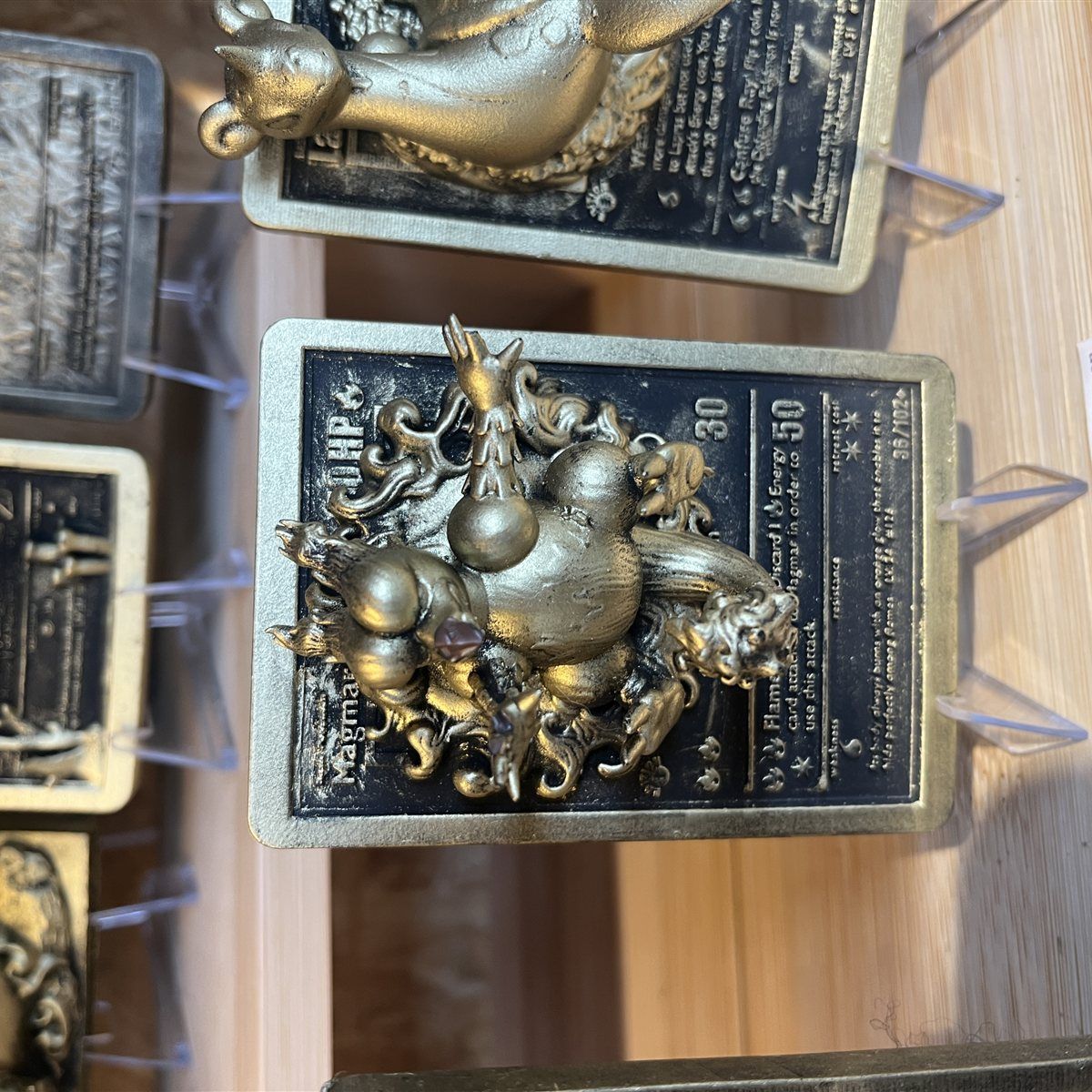 Magmar - carte en relief impression 3D, deco murale geek, cadeau gamer collection, photo 2