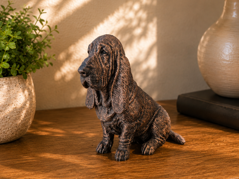 Figurine Basset Hound Assis - Chien de Race