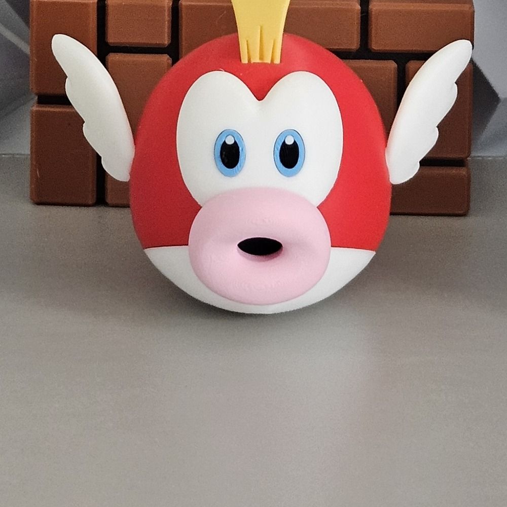 Figurine Cheep Cheep Super Mario imprimée en 3D multicouleur - assemblée à la main, fabriquée en France